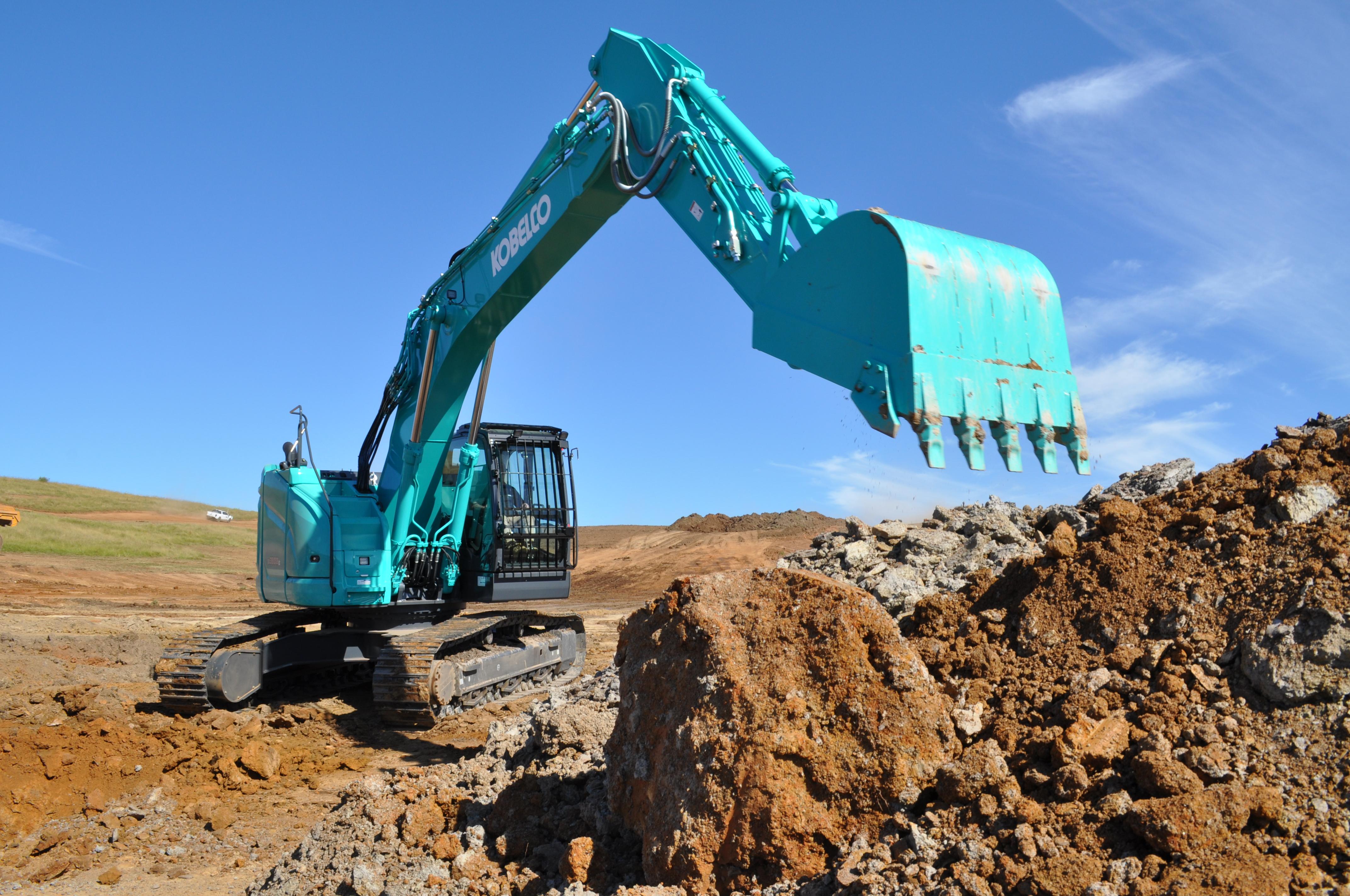 Kobelco SK220LC-IV