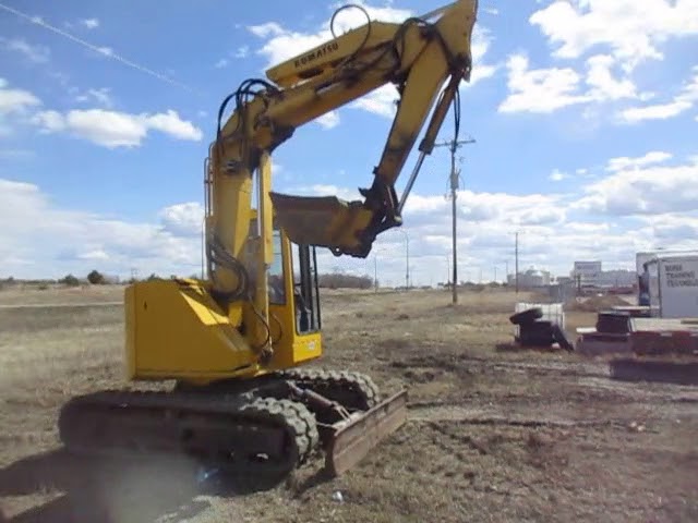 Komatsu PC75UU-1 Komatsu PC75UU-1